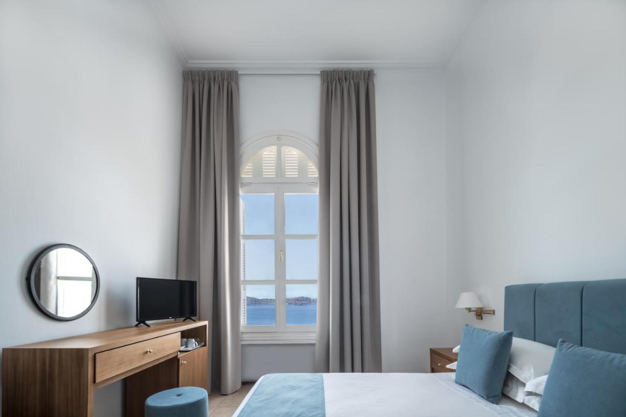 Atlantis Hotel Fíra Kültér fotó